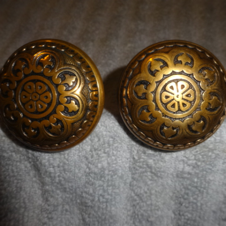 Antique Door Knobs by Niles/Chicago