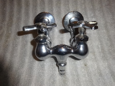 Vintage Claw Foot Tub Faucet